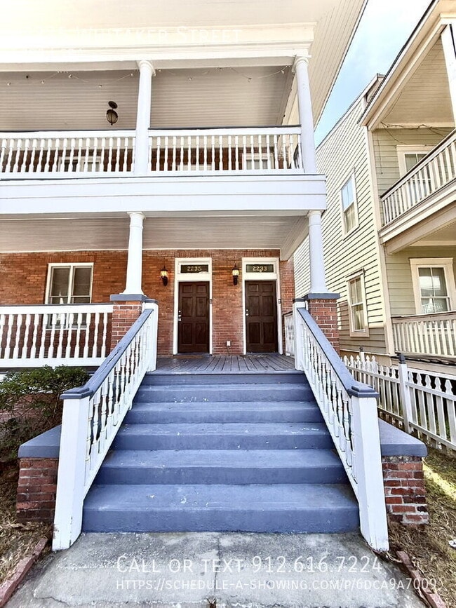 Photo - 2235 Whitaker St