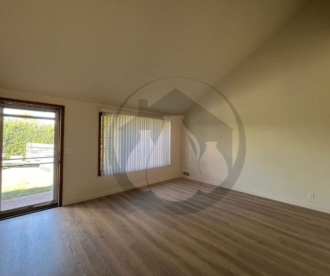 Photo - 47th Triplex #2025-1768 Unit 3706