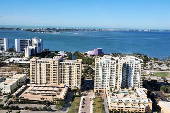 Photo - 750 N Tamiami Trail Unit 916