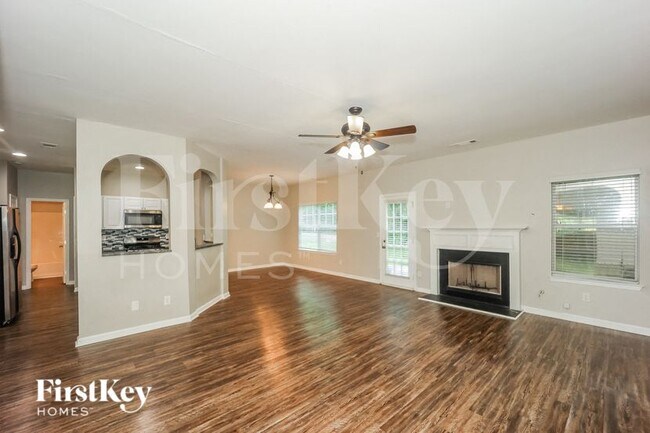 Photo - 7864 Wrotham Cir