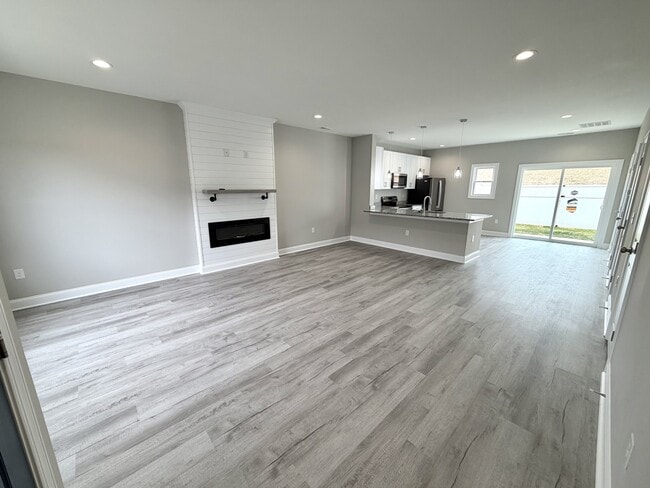 Photo - 1 Melissa Ln