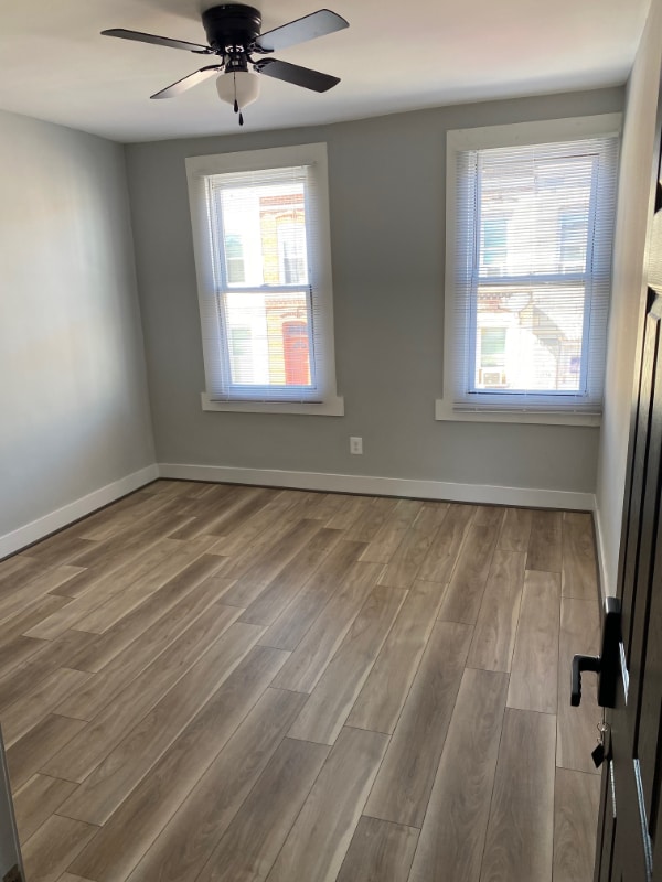 Photo - 1255 Sargeant St