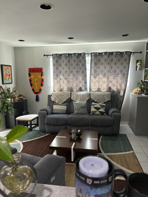 Photo - 493 Le Parc Cir