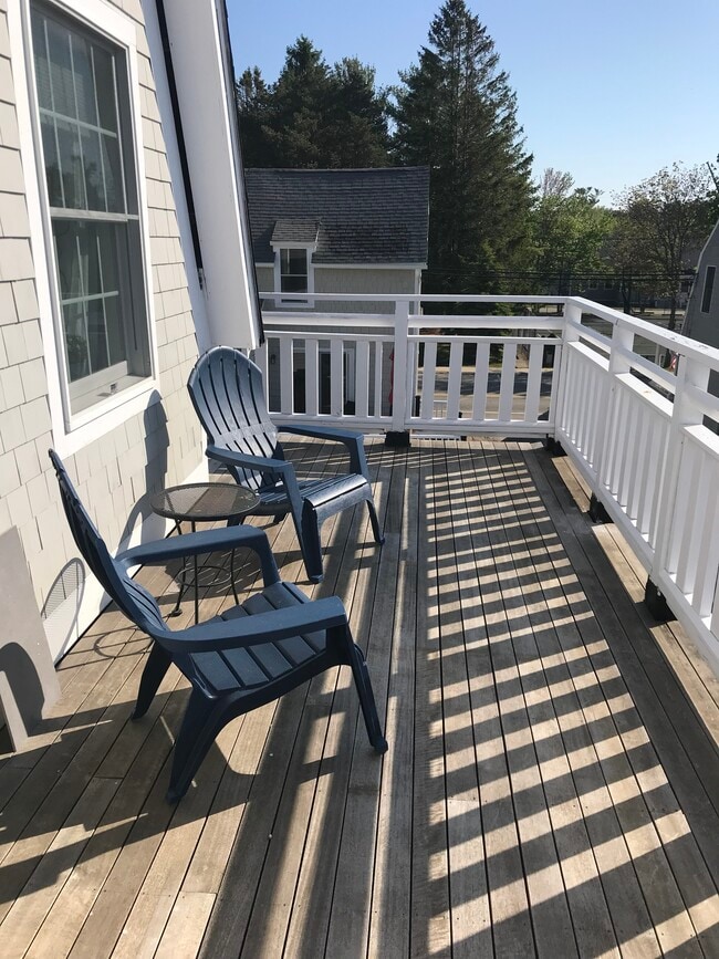 28 Randall Ave Unit LaurieCaiazzo