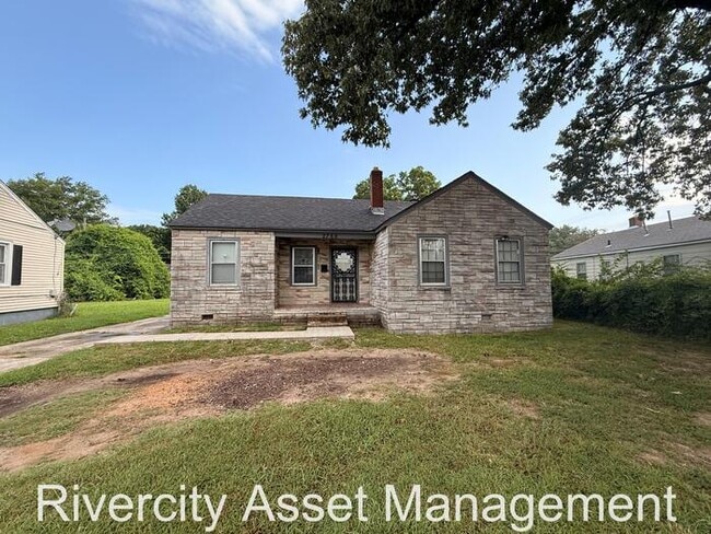 Photo - A MUST-SEE SECTION 8 FRIENDLY HOME!!!!