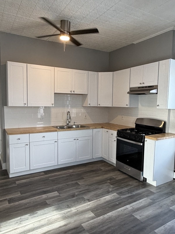 Building Photo - 241 Saratoga St Unit 2