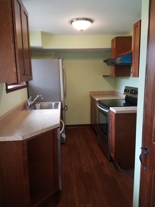 Photo - 5920 Dendron Ln