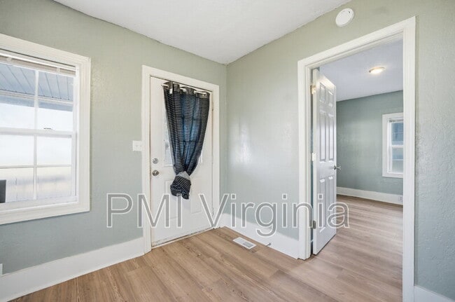 Photo - 409 Nevada St