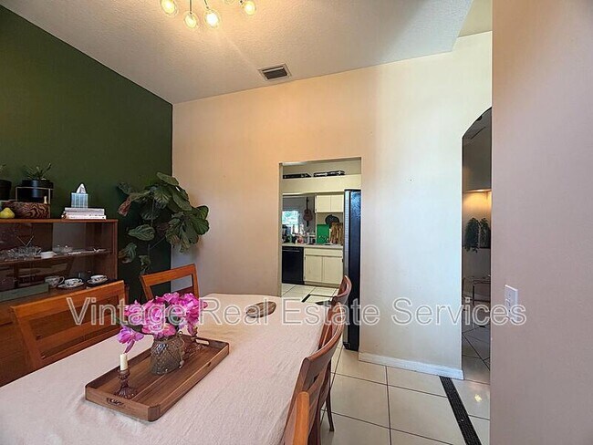 Photo - 595 56th Ave S