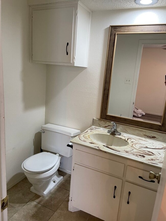 Photo - 7409 Waco Ave Unidad B