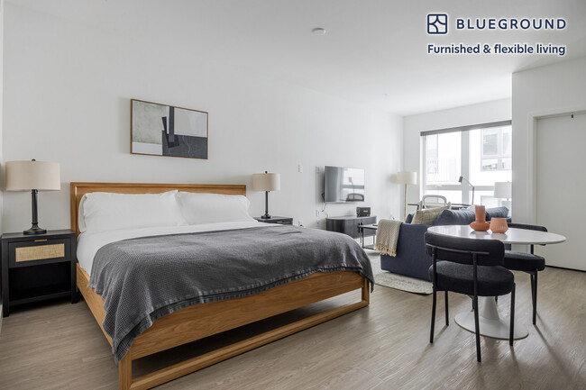 Building Photo - 511 S Harbor Blvd Rental