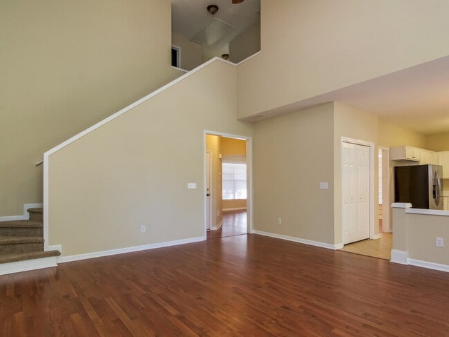 Photo - 3515 Ridgefair Dr