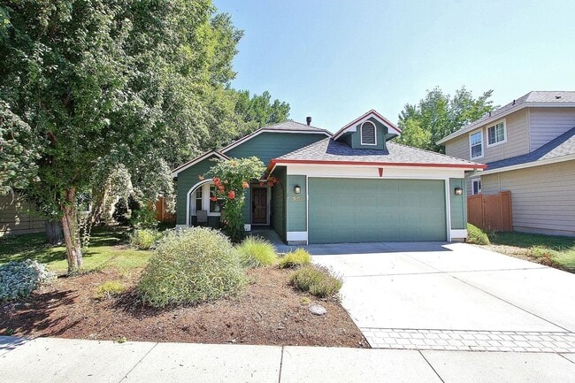 Building Photo - Charming Single-Level Home in Southeast Bo...