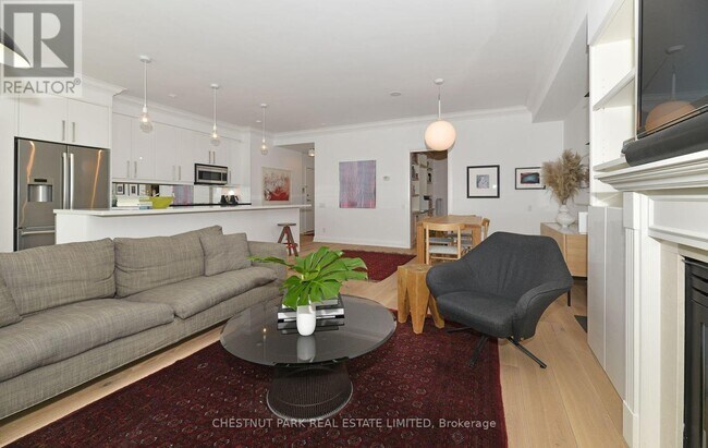 Photo - 20 Scrivener Square Unit 801