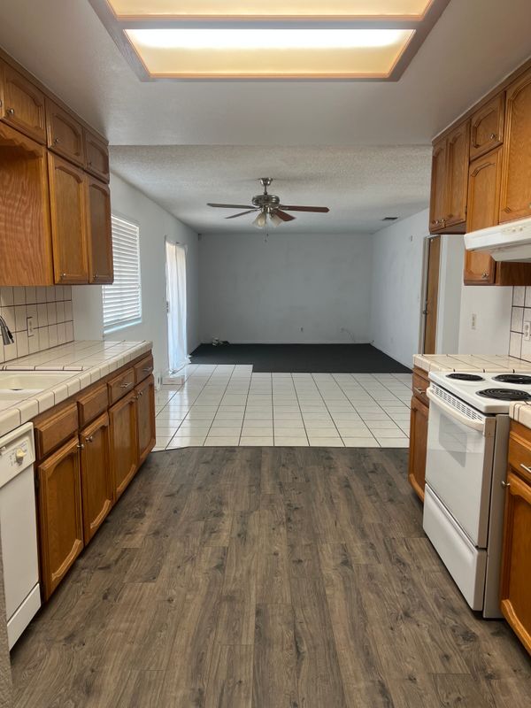 Photo - 17495 Melba Dr E