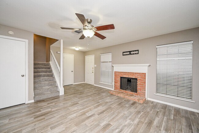 Photo - 2211 S Kirkwood Rd Unit 45