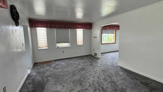 Photo - 119 Highview Dr