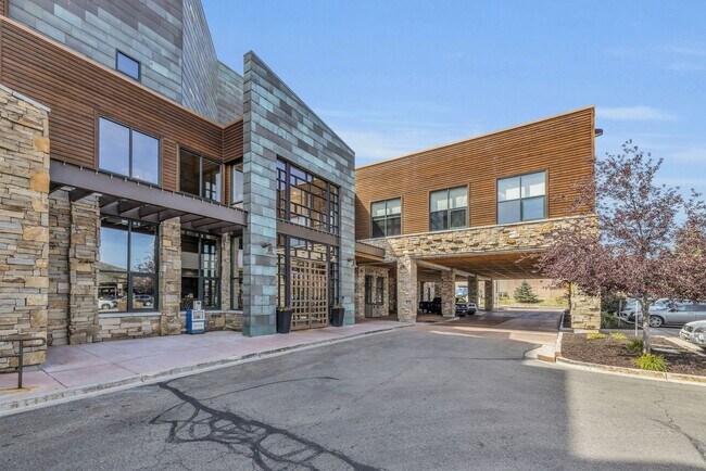 Photo - Newpark Hotel Unit Newpark Hotel