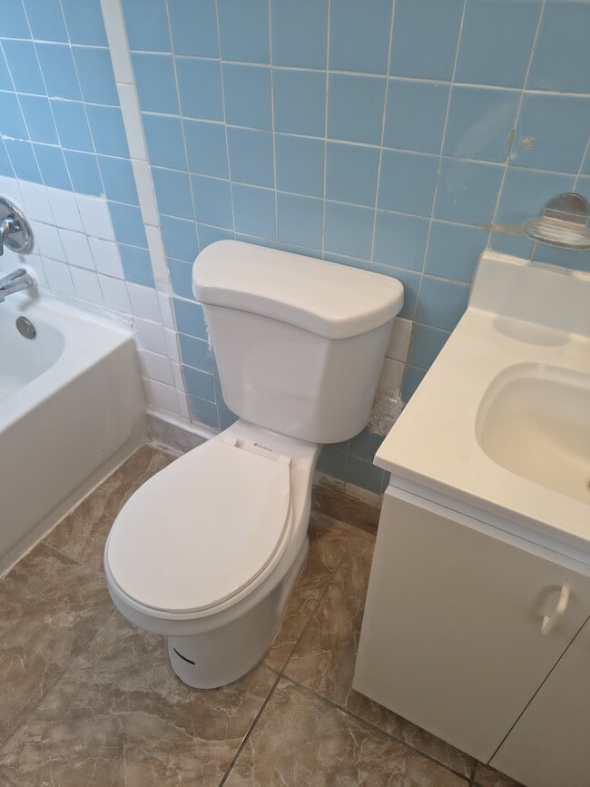 Photo - 1370 NE 153rd St