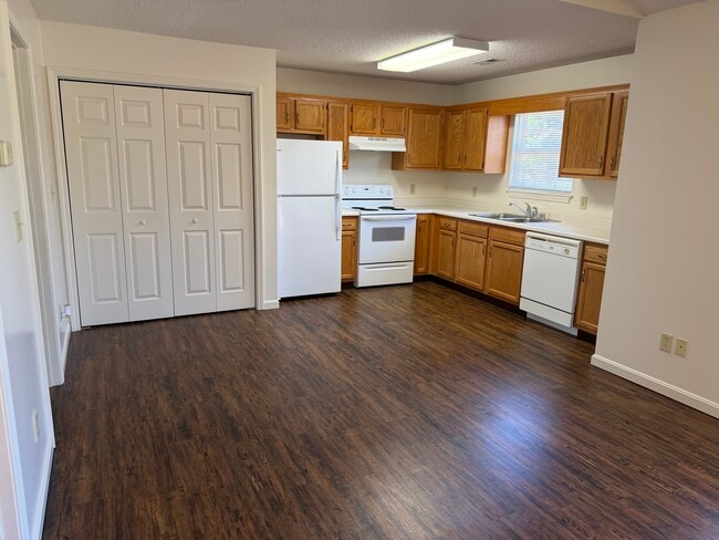 Photo - 27 Christian St Unit Triplex