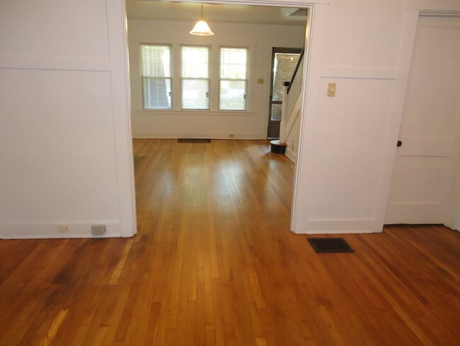 Photo - Great 3 bedroom, 2 story Duplex in Squirrel Hill