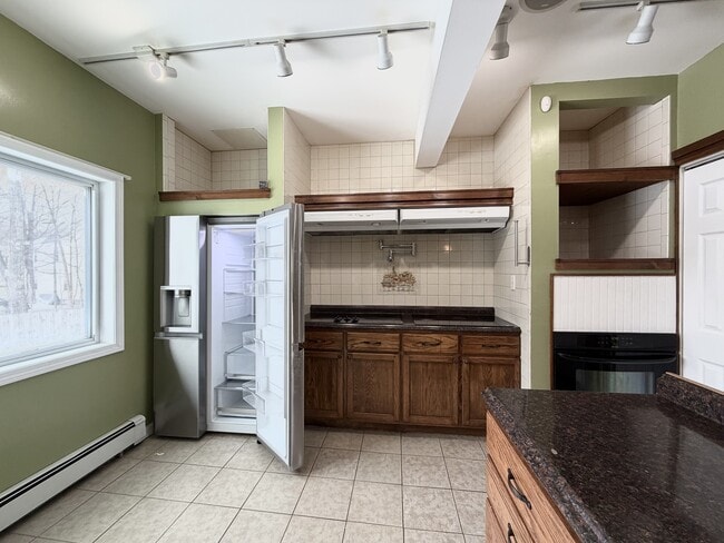 Photo - 62 Webster St