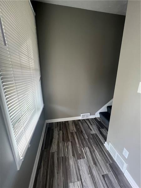 Photo - 1105 Riverside Dr