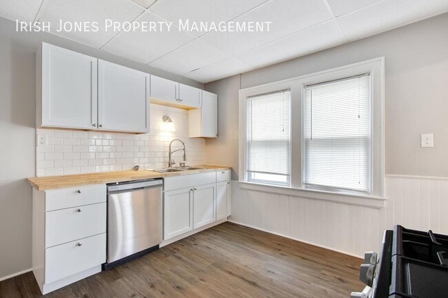 Photo - 700 Hopkins St Unit Apt. 2