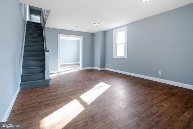Photo - 851 S 57th St
