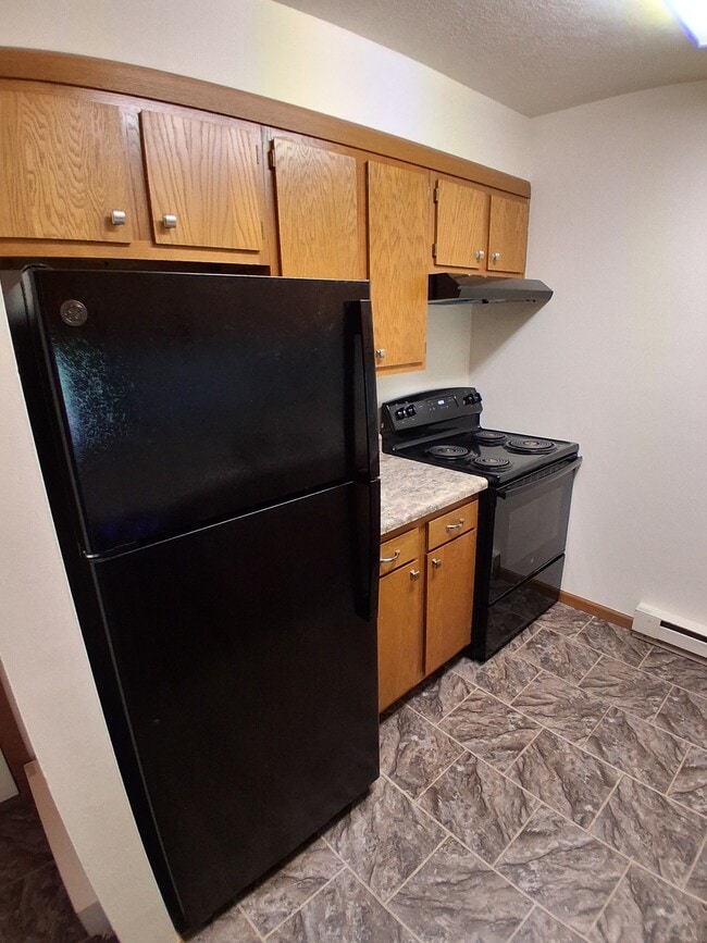 Building Photo - Woodlynn Apartments