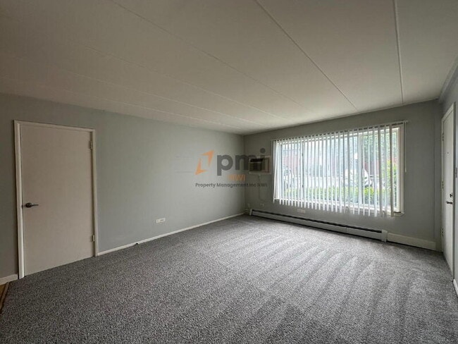 Photo - 105 Harrington Ave Unit Apt 11