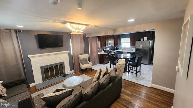 Photo - 6223 58th Ave