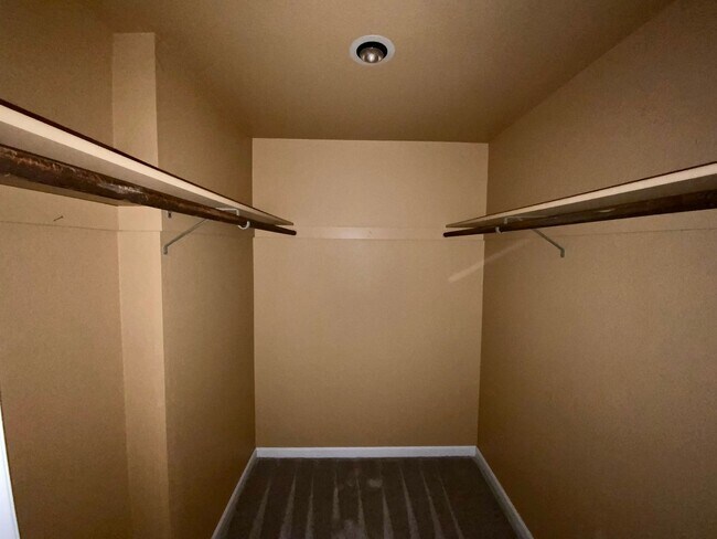 Photo - Lower Queen Anne 2BR Condo