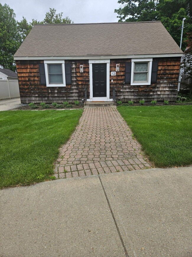 Photo - 12 Taylor St House