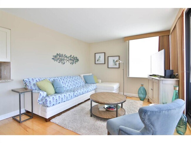 Photo - 5400 Ocean Blvd Unit 1-5
