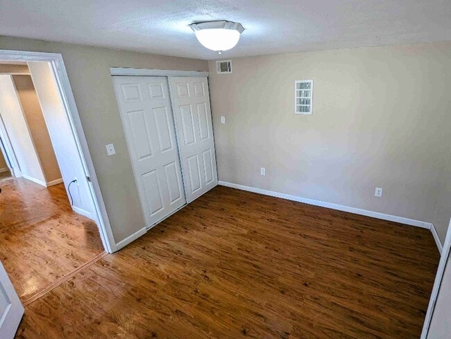 Photo - 275 E Lake Dr Unidad B