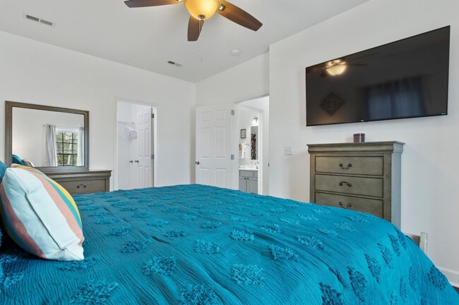 Photo - 343 Henderson Ave Unit SI ID1473617P
