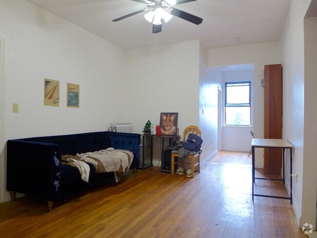 Building Photo - 57 Cummings Rd Unit 6 Rental