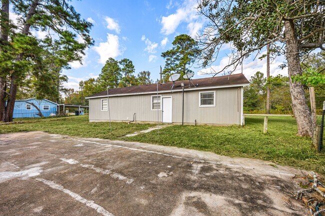 Photo - 340 Magnolia Dr House