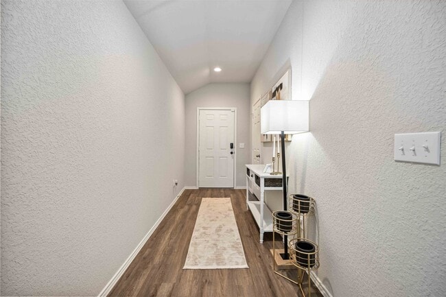 Photo - 10527 Meadow Saffron Dr