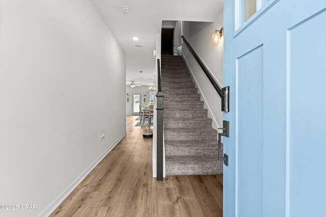 Photo - 326 Raven Ln