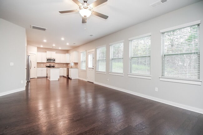 Photo - 2032 Hamilton Hill Dr