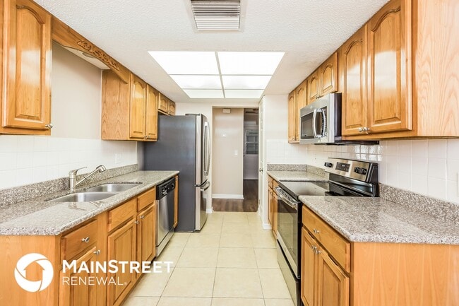 Photo - 251 Redwood Rd