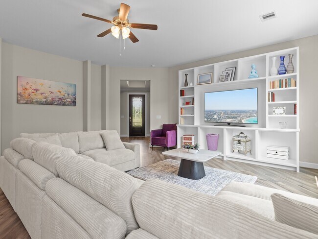 Photo - 1214 Hidden Oaks Dr