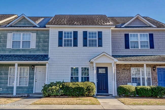 Building Photo - 202 Bridgewood Dr