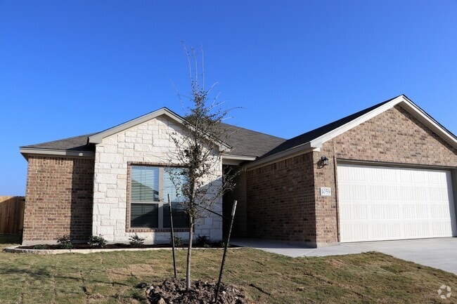 Building Photo - 1113 Aurora Grv Bnd Rental