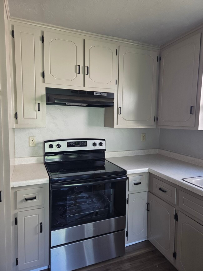 Building Photo - 813 Phasianus St Rental