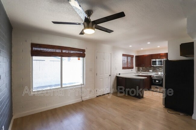 Photo - 9603 N 5th St Unit B