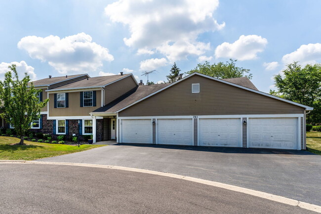 Photo - 741 Acorn Ct Rental