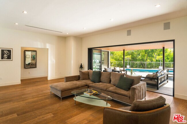 Photo - 11460 Laurelcrest Rd